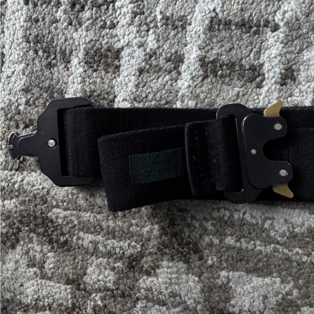 1017 ALYX 9SM Belt - Picture 3 of 10